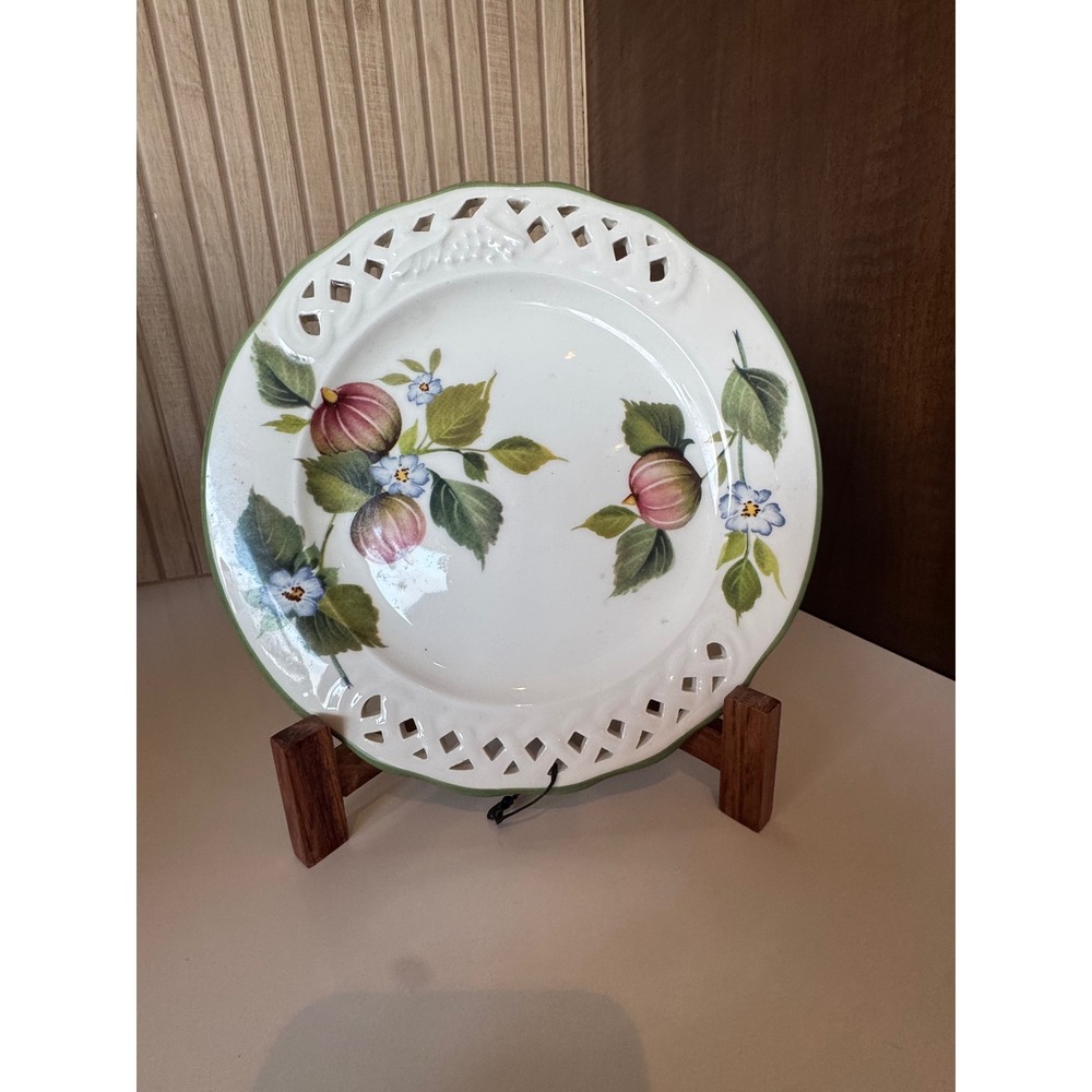 Brunelli Italy Ceramic Fig Plate Reticulated Lattice Border 8.25" Hand Painted